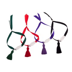 Pulsera matriuska y pompón roja (col. Bali) de Mara García