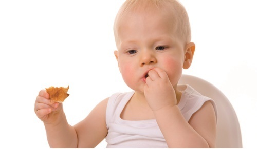 ¿Qué puede comer un niño de 7 meses?