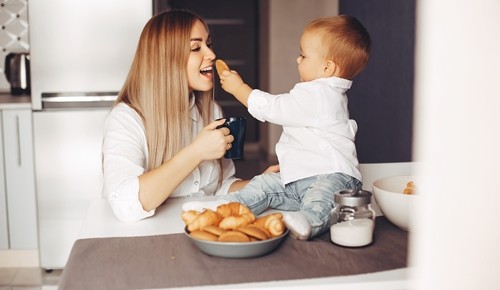 ¿Un bebé puede comer galletas María?