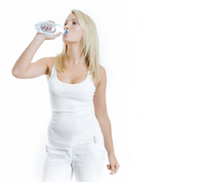 Hidratación en el embarazo ¿Cuánta agua beber?