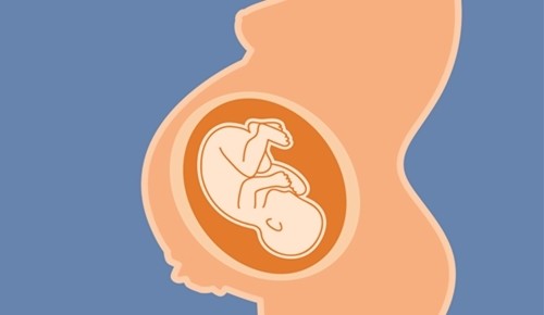 ¿Puede un bebé estar sin líquido amniótico?