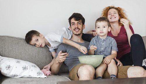 ¿A qué edad puede comer un bebé palomitas?