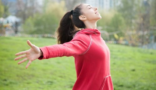 La actividad física y la felicidad en adolescentes