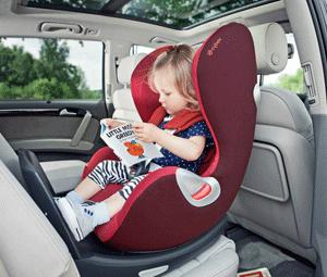 ¿Cuándo puede ir un niño en el asiento delantero de un coche?