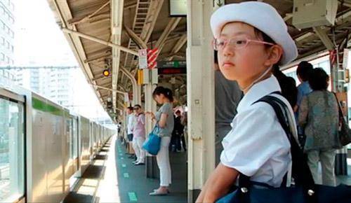 ¿Qué hace a los niños japoneses tan independientes?