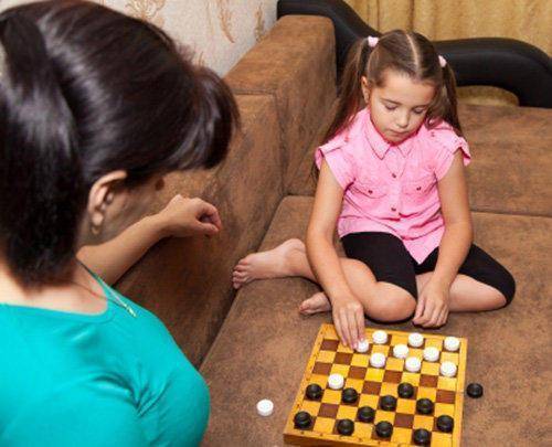 Los beneficios de los juegos de mesa para los niños