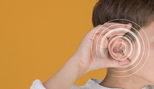 ¿cómo quitar un tapón de cera del oído de un niño?
