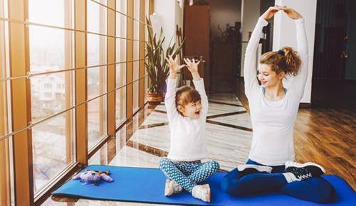 Yoga para reducir la ansiedad y el estrés infantil