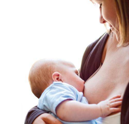 Lactancia materna y calor: consejos para dar el pecho en verano