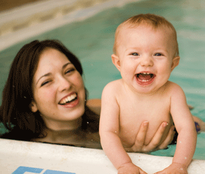 Clases de natación para bebés