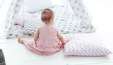 ¿Cuándo se recomienda poner almohada a un bebé?