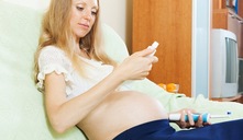 ¿es normal que duelan las encías durante el embarazo?