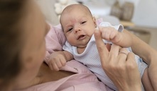 Tratamiento y prevención de la conjuntivitis neonatal