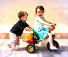 ¿le cuesta relacionarse con otros niños?