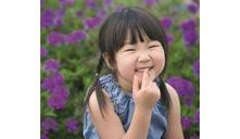 ¿por qué los niños se comen las uñas?