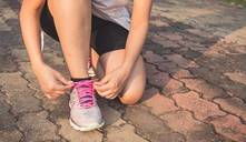 ¿Por qué se siempre se nos desatan los cordones de los zapatos?