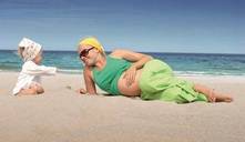 ¿Una embarazada puede nadar en el mar?